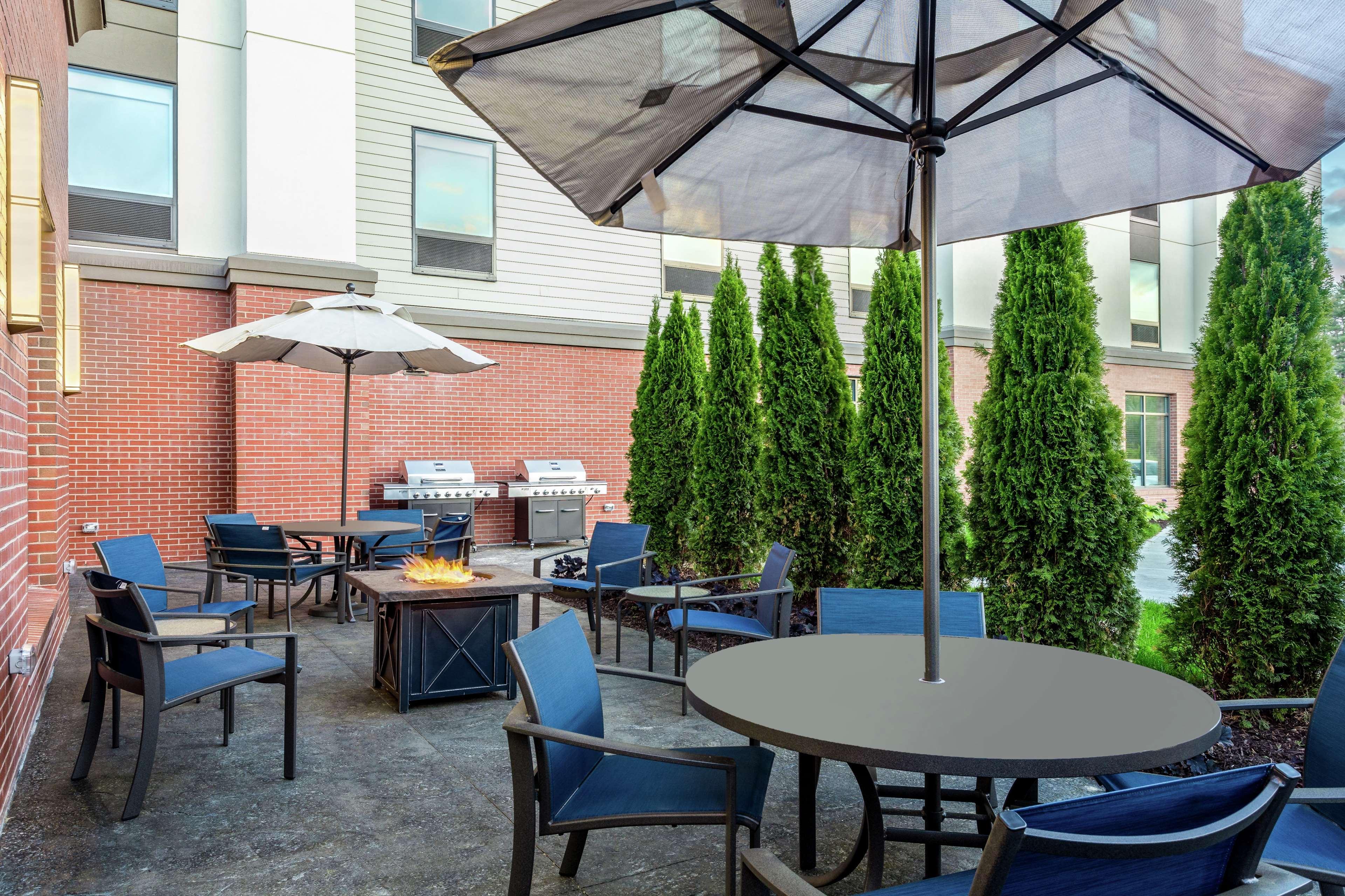 Hampton Inn & Suites Kittery-Portsmouth Экстерьер фото