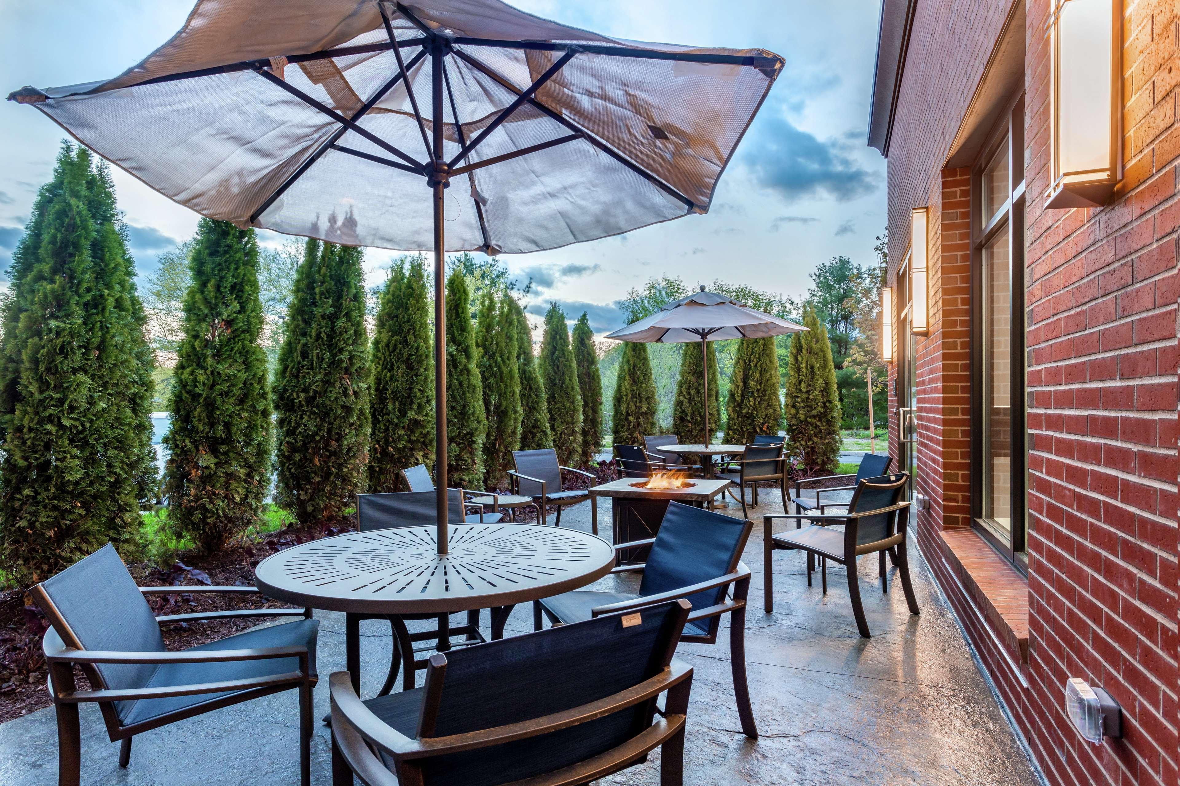Hampton Inn & Suites Kittery-Portsmouth Экстерьер фото
