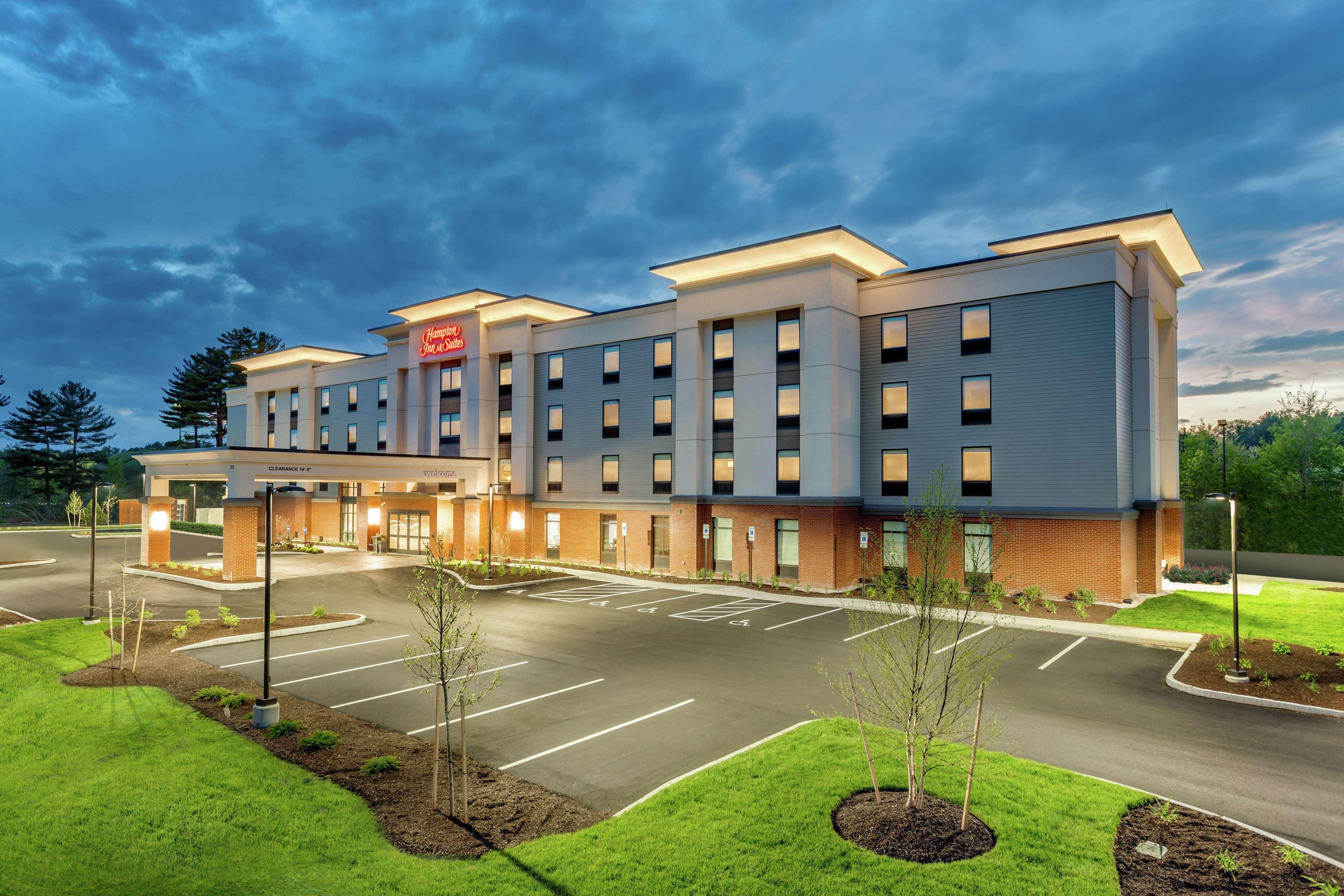 Hampton Inn & Suites Kittery-Portsmouth Экстерьер фото