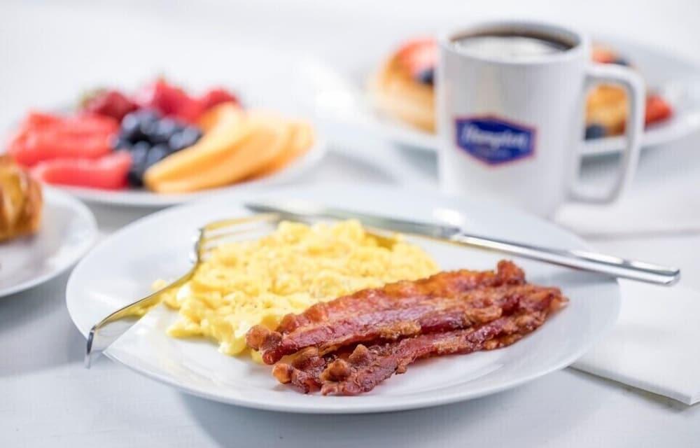Hampton Inn & Suites Kittery-Portsmouth Экстерьер фото