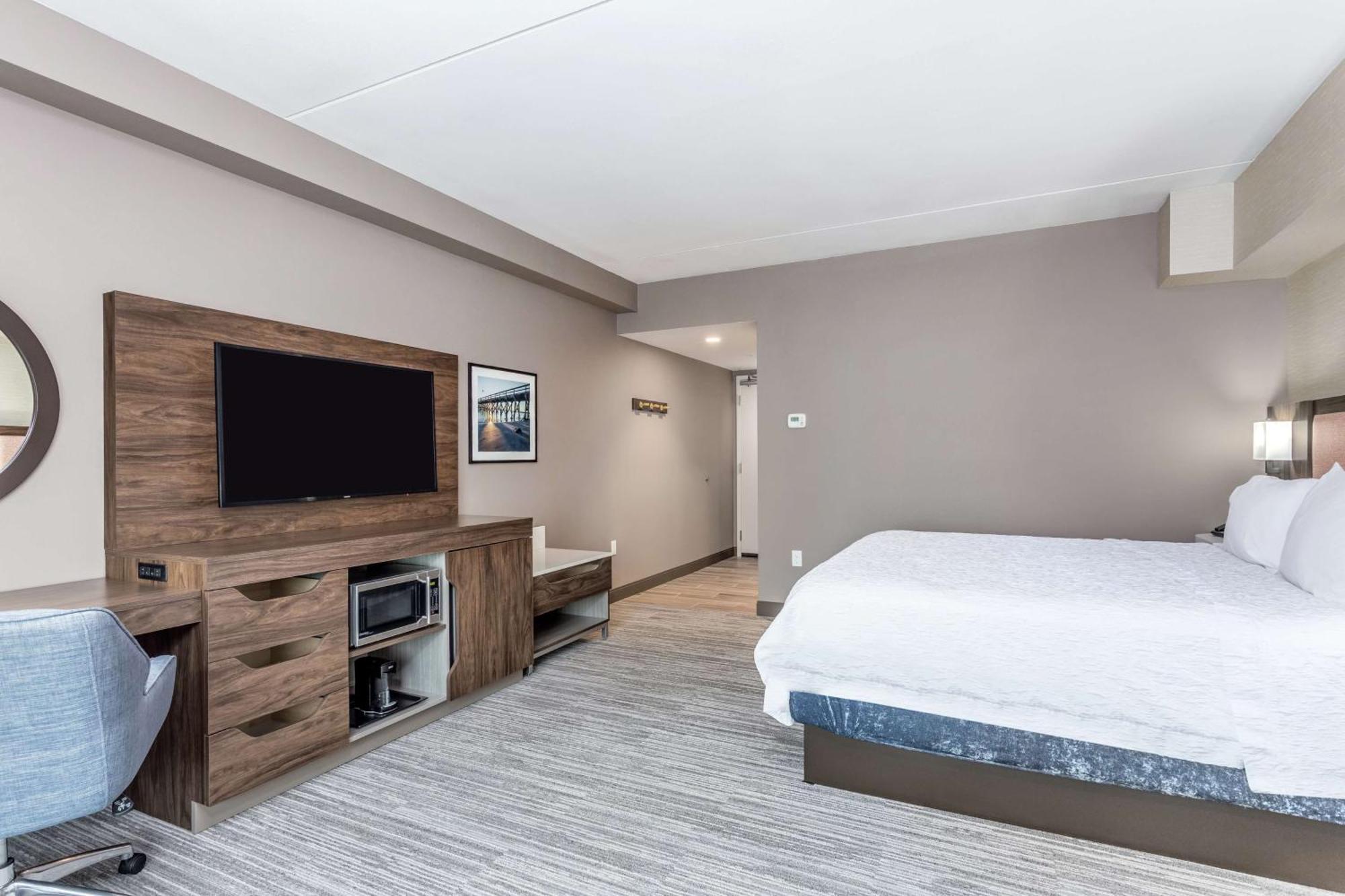 Hampton Inn & Suites Kittery-Portsmouth Экстерьер фото