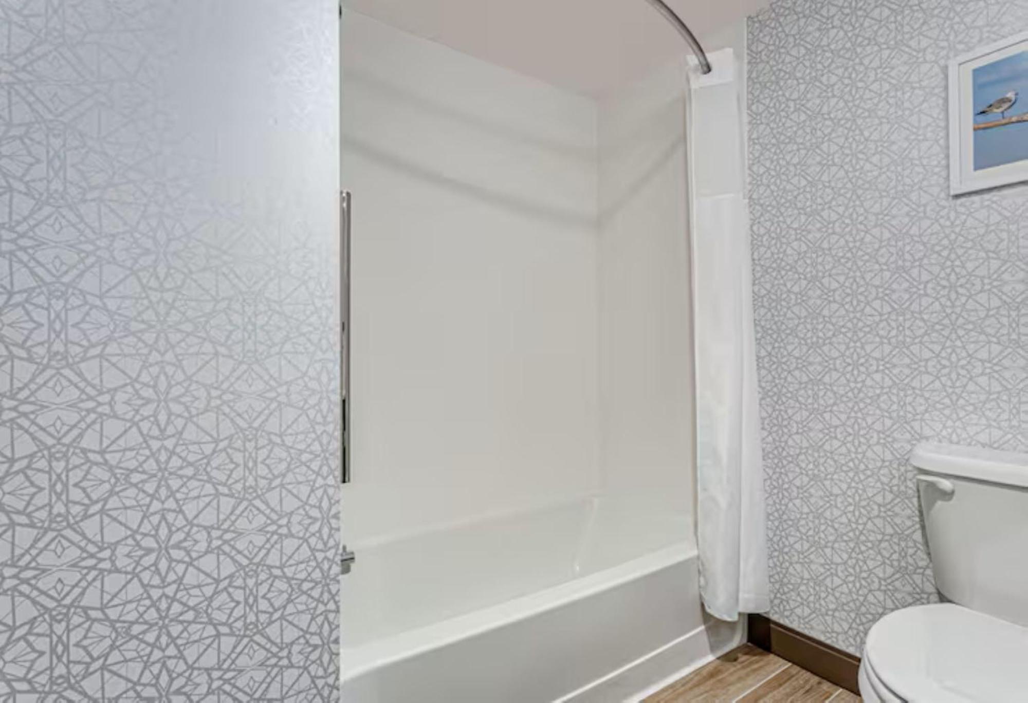 Hampton Inn & Suites Kittery-Portsmouth Экстерьер фото
